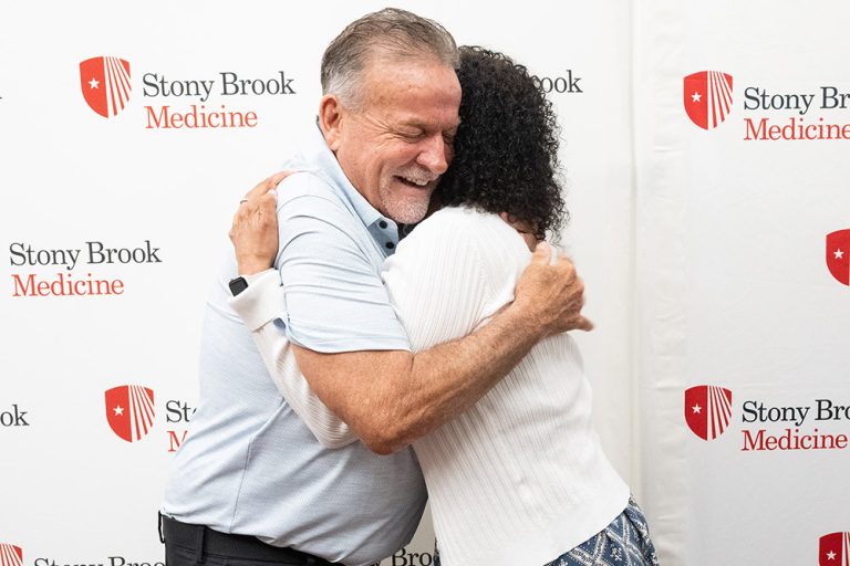 Organ donor hug